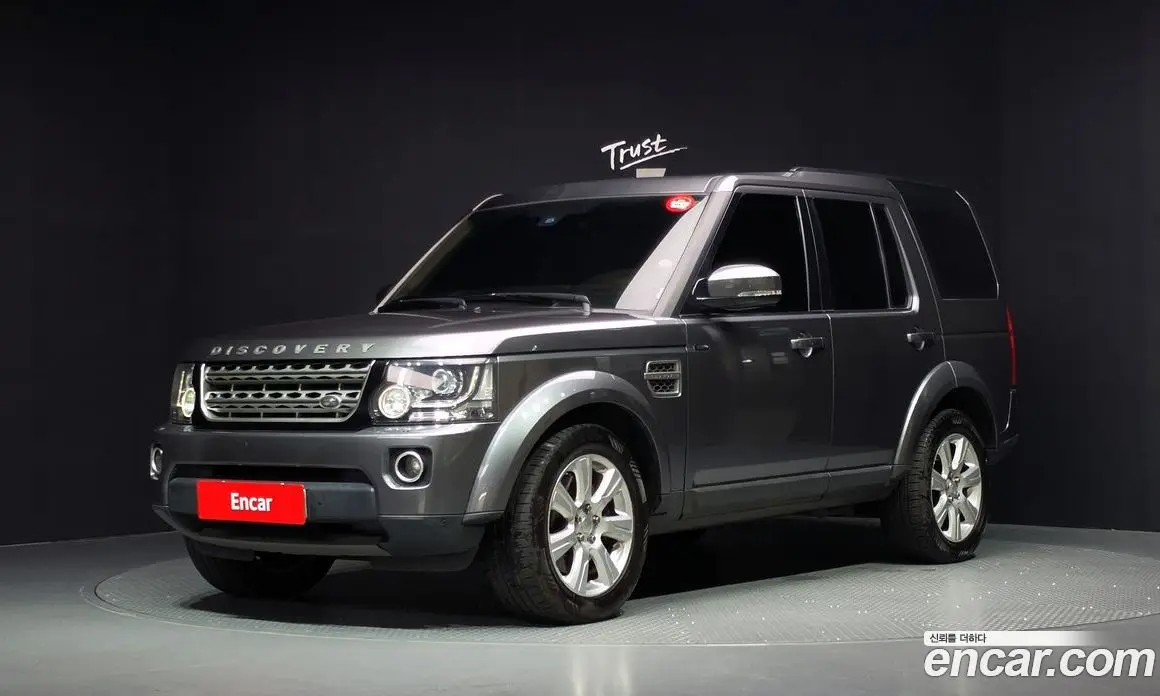 Land Rover Discovery 2015 3.0 автомат (гидро), фото 1 Land Rover Discovery 2015 3.0 автомат (гидро), фото 1