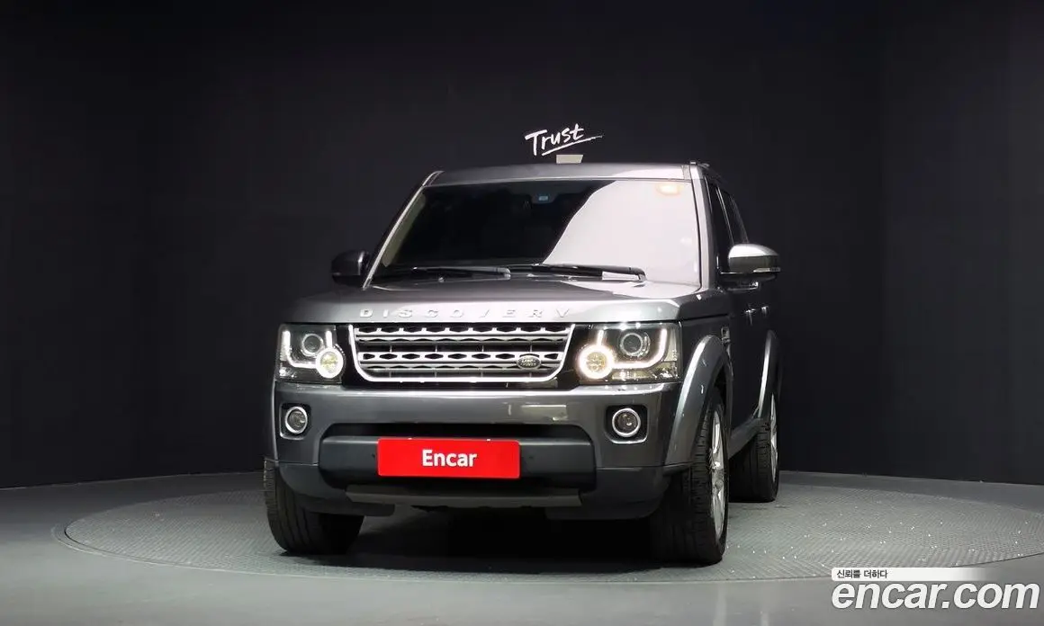 Land Rover Discovery 2015 3.0 автомат (гидро), фото 3 Land Rover Discovery 2015 3.0 автомат (гидро), фото 3