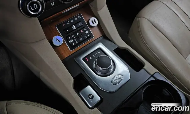 Land Rover Discovery 2015 3.0 автомат (гидро), миниатюра 9 Land Rover Discovery 2015 3.0 автомат (гидро), миниатюра 9