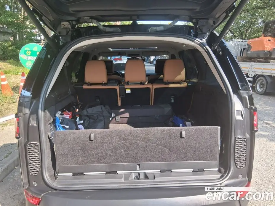 Land Rover Discovery 2018 3.0 автомат (гидро), фото 14 Land Rover Discovery 2018 3.0 автомат (гидро), фото 14