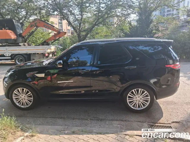 Land Rover Discovery 2018 3.0 автомат (гидро), миниатюра 6 Land Rover Discovery 2018 3.0 автомат (гидро), миниатюра 6