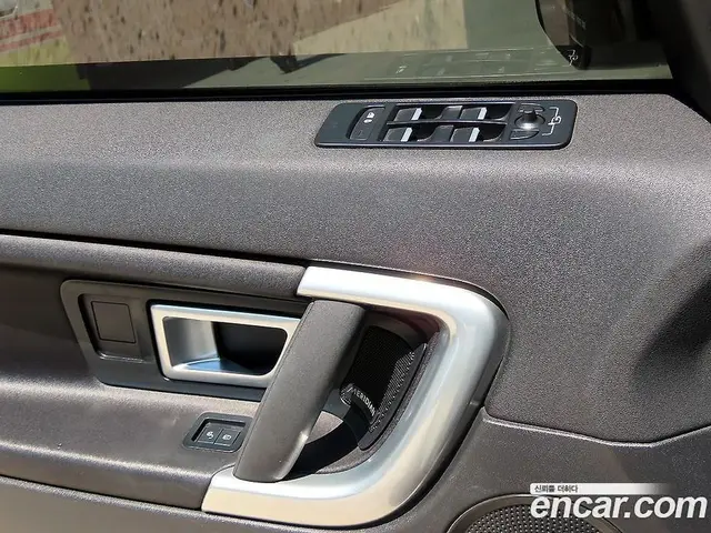 Land Rover Discovery Sport 2017 2.0 автомат (гидро), миниатюра 11 Land Rover Discovery Sport 2017 2.0 автомат (гидро), миниатюра 11