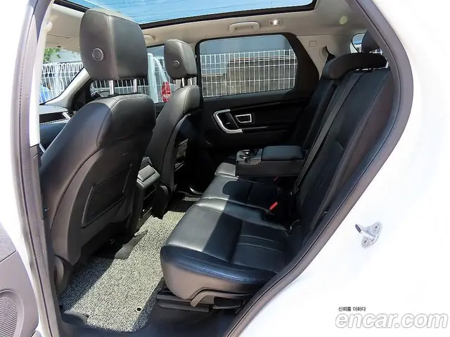 Land Rover Discovery Sport 2017 2.0 автомат (гидро), миниатюра 6 Land Rover Discovery Sport 2017 2.0 автомат (гидро), миниатюра 6