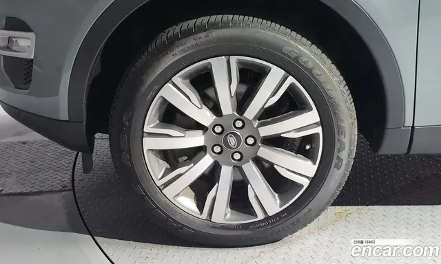 Land Rover Discovery Sport 2018 2.0 автомат (гидро), миниатюра 5 Land Rover Discovery Sport 2018 2.0 автомат (гидро), миниатюра 5