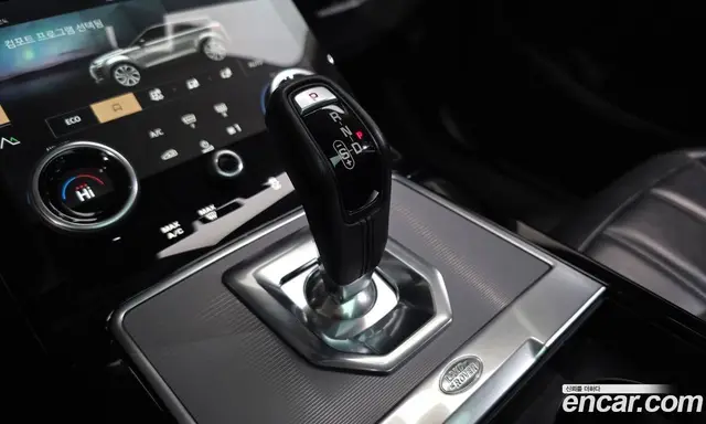 Land Rover Range Rover Evoque 2021 2.0 автомат (гидро), миниатюра 8 Land Rover Range Rover Evoque 2021 2.0 автомат (гидро), миниатюра 8