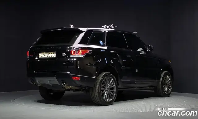 Land Rover Range Rover Sport 2017 3.0 автомат (гидро), миниатюра 2