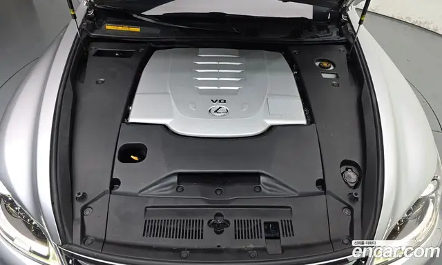 Lexus LS 2016 4.6 автомат (гидро), миниатюра 6