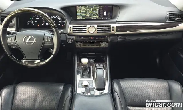 Lexus LS 2016 4.6 автомат (гидро), миниатюра 7