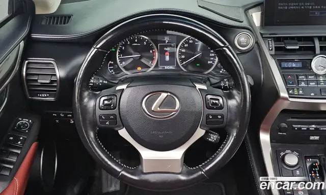 Lexus NX 2017 2.0 автомат (гидро), миниатюра 12