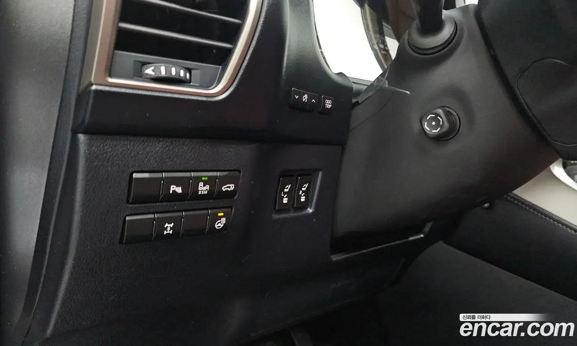 Lexus NX 2017 2.0 автомат (гидро), фото 16
