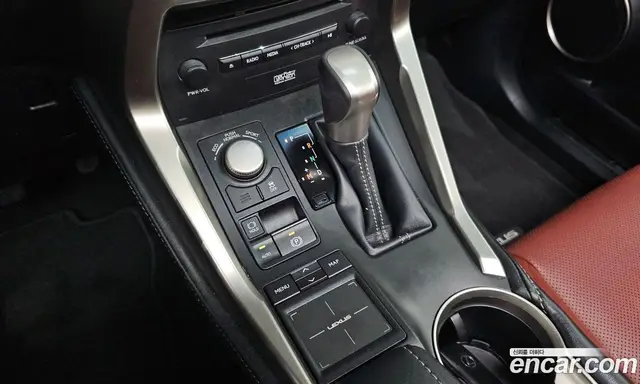 Lexus NX 2017 2.0 автомат (гидро), миниатюра 9