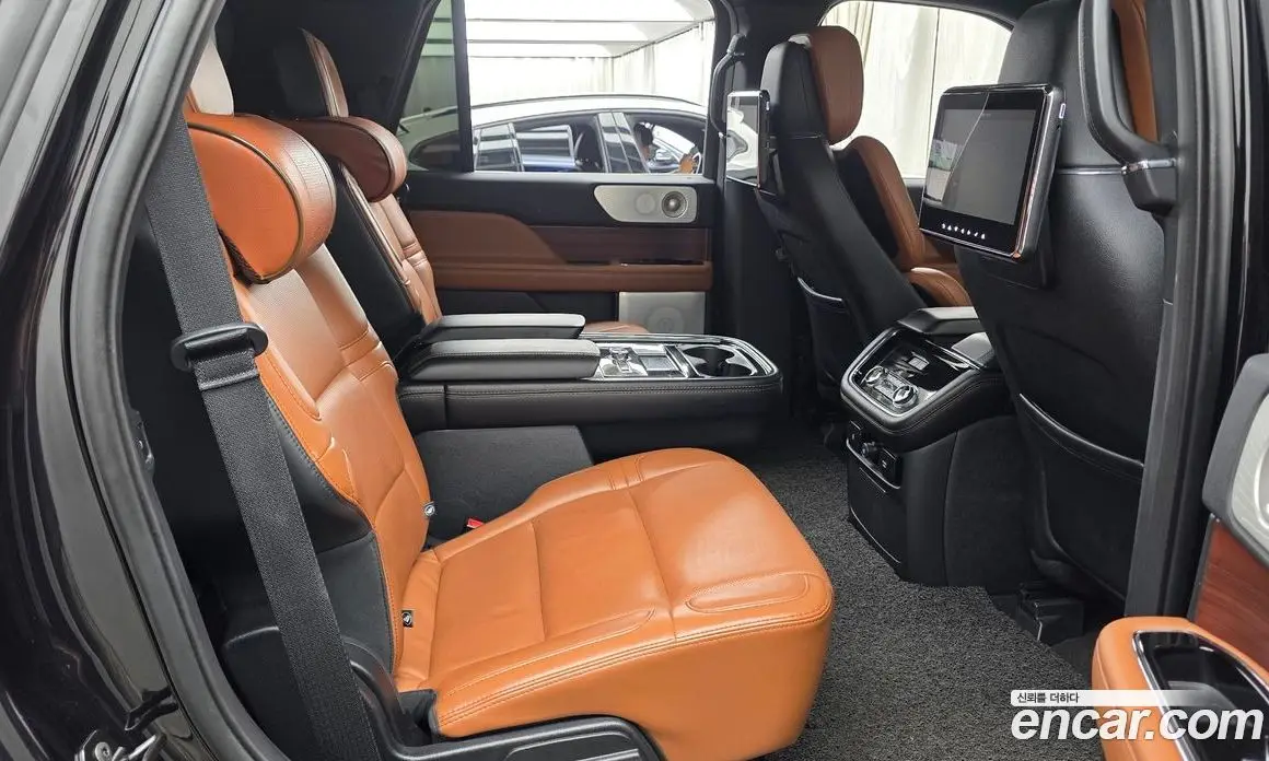 Lincoln Navigator 2021 3.5 автомат (гидро), фото 12