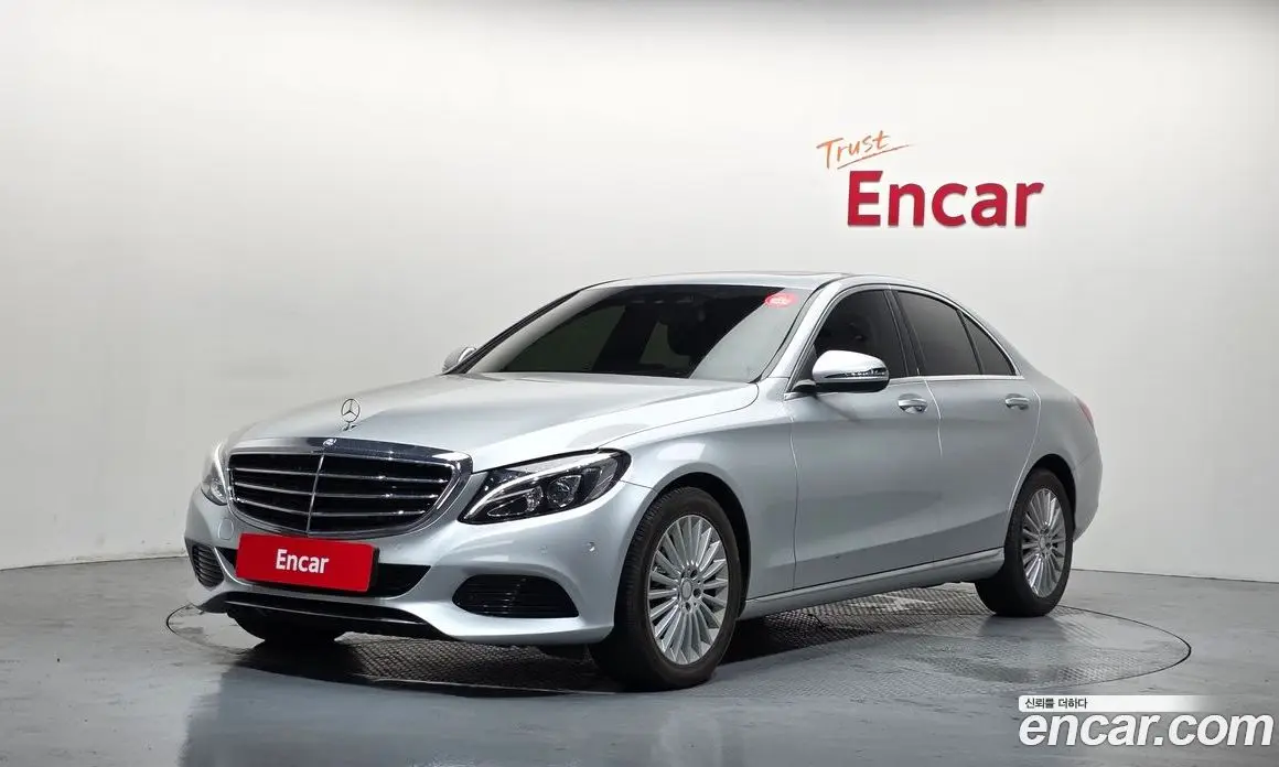 Mercedes-Benz C-Class 2017 2.1 автомат (гидро), фото 1 Mercedes-Benz C-Class 2017 2.1 автомат (гидро), фото 1