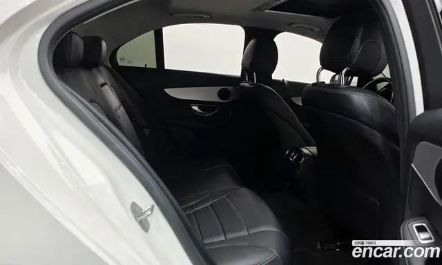 Mercedes-Benz C-Class 2017 2.0 автомат (гидро), миниатюра 12