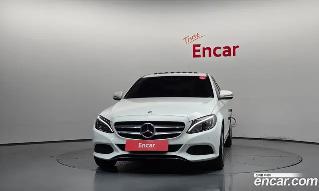 Mercedes-Benz C-Class 2017 2.0 автомат (гидро), миниатюра 3 Mercedes-Benz C-Class 2017 2.0 автомат (гидро), миниатюра 3
