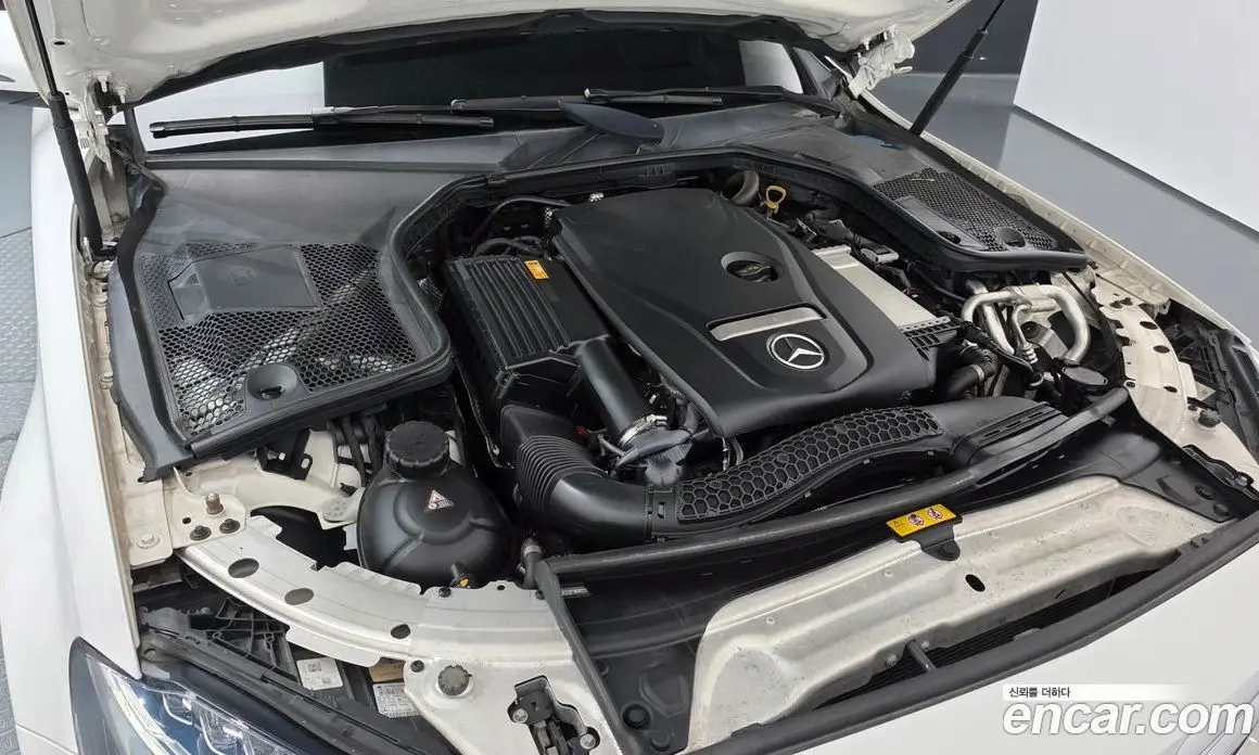Mercedes-Benz C-Class 2017 2.0 автомат (гидро), фото 6 Mercedes-Benz C-Class 2017 2.0 автомат (гидро), фото 6
