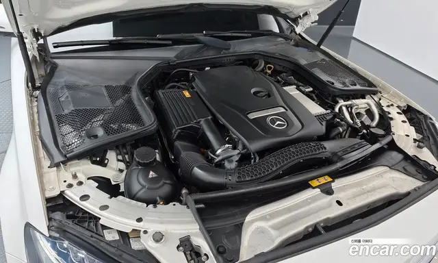 Mercedes-Benz C-Class 2017 2.0 автомат (гидро), миниатюра 6 Mercedes-Benz C-Class 2017 2.0 автомат (гидро), миниатюра 6