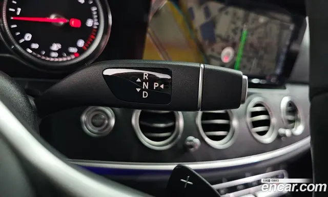 Mercedes-Benz E-Class 2019 1.9 автомат (гидро), миниатюра 9 Mercedes-Benz E-Class 2019 1.9 автомат (гидро), миниатюра 9
