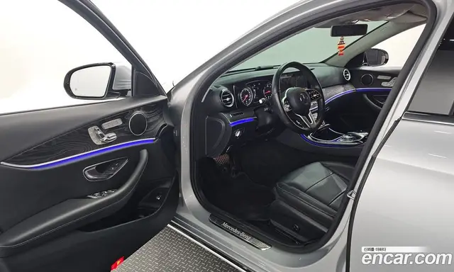 Mercedes-Benz E-Class 2019 1.9 автомат (гидро), миниатюра 10 Mercedes-Benz E-Class 2019 1.9 автомат (гидро), миниатюра 10