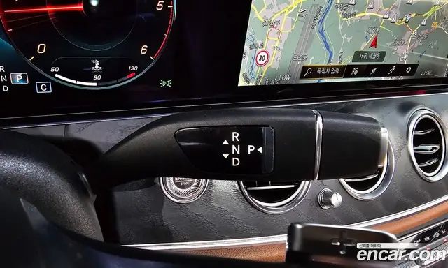 Mercedes-Benz E-Class 2020 1.9 автомат (гидро), миниатюра 9 Mercedes-Benz E-Class 2020 1.9 автомат (гидро), миниатюра 9