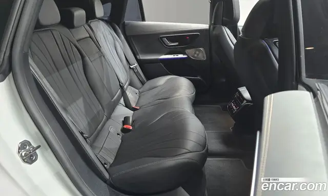 Mercedes-Benz EQE 2023 0.3 автомат (гидро), миниатюра 11 Mercedes-Benz EQE 2023 0.3 автомат (гидро), миниатюра 11