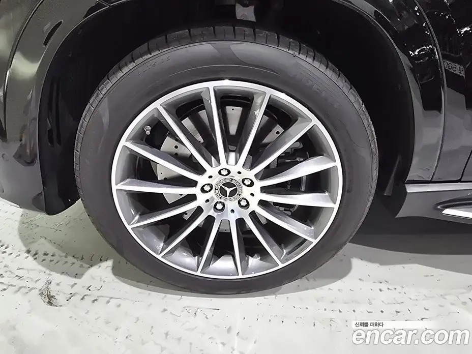 Mercedes-Benz GLE-Class 2023 3.0 автомат (гидро), фото 19