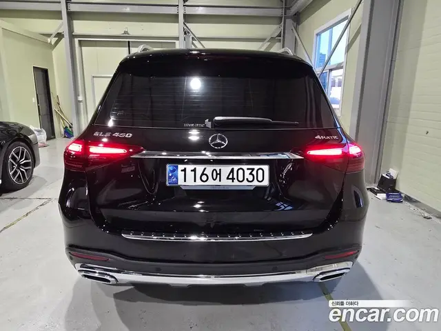 Mercedes-Benz GLE-Class 2023 3.0 автомат (гидро), миниатюра 4