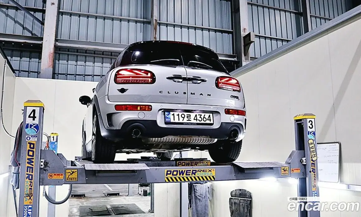 Mini Clubman 2023 2.0 автомат (гидро), фото 19