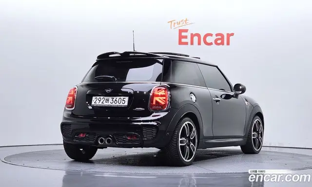 Mini Cooper 2019 2.0 автомат (гидро), миниатюра 2