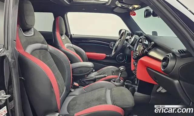 Mini Cooper 2019 2.0 автомат (гидро), миниатюра 11