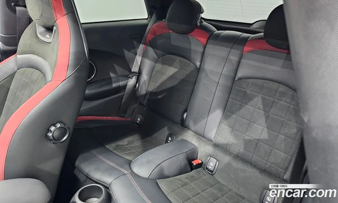 Mini Cooper 2019 2.0 автомат (гидро), фото 12