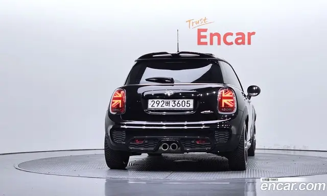 Mini Cooper 2019 2.0 автомат (гидро), миниатюра 4