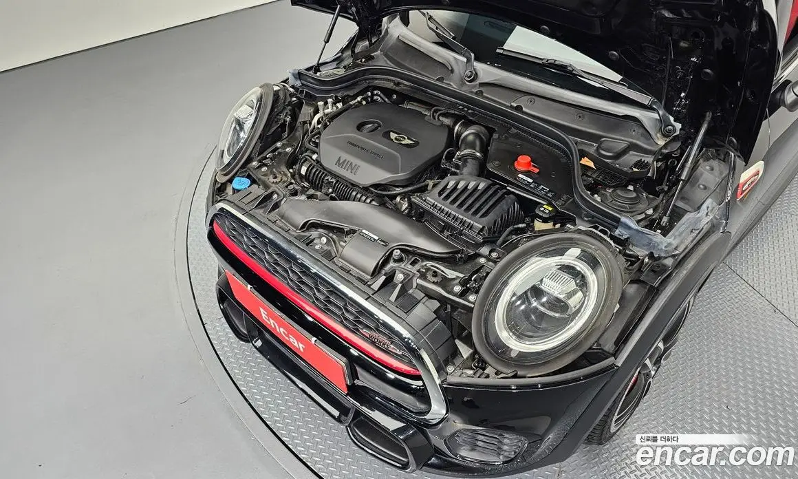 Mini Cooper 2019 2.0 автомат (гидро), фото 6