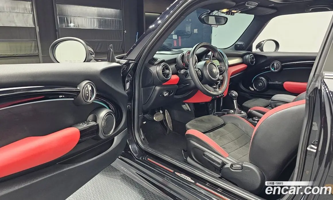 Mini Cooper 2019 2.0 автомат (гидро), фото 10