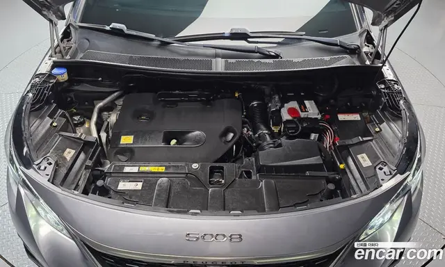 Peugeot 5008 2018 2.0 автомат (гидро), миниатюра 6 Peugeot 5008 2018 2.0 автомат (гидро), миниатюра 6