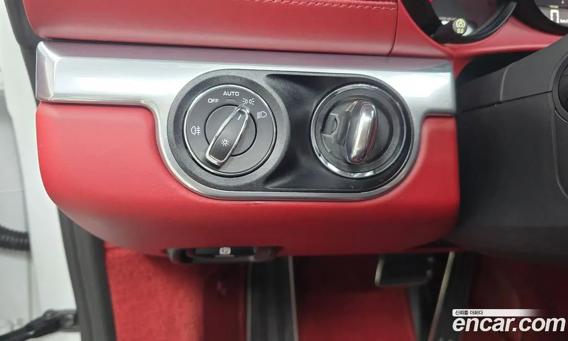 Porsche 718 2018 2.5 автомат (гидро), фото 17 Porsche 718 2018 2.5 автомат (гидро), фото 17