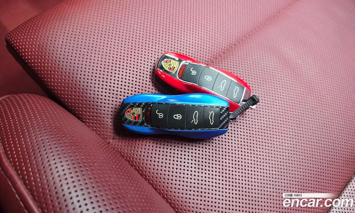 Porsche 718 2018 2.5 автомат (гидро), фото 18 Porsche 718 2018 2.5 автомат (гидро), фото 18