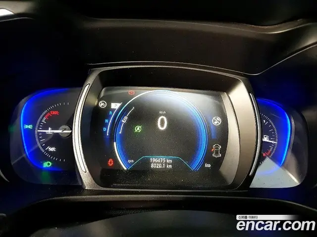 Renault (Samsung) QM6 2017 2.0 автомат (гидро), миниатюра 7 Renault (Samsung) QM6 2017 2.0 автомат (гидро), миниатюра 7