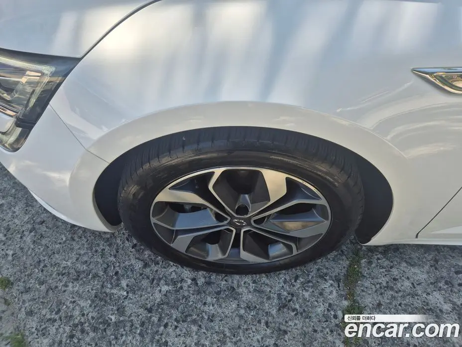 Renault (Samsung) SM6 2020 2.0 автомат (гидро), фото 5 Renault (Samsung) SM6 2020 2.0 автомат (гидро), фото 5