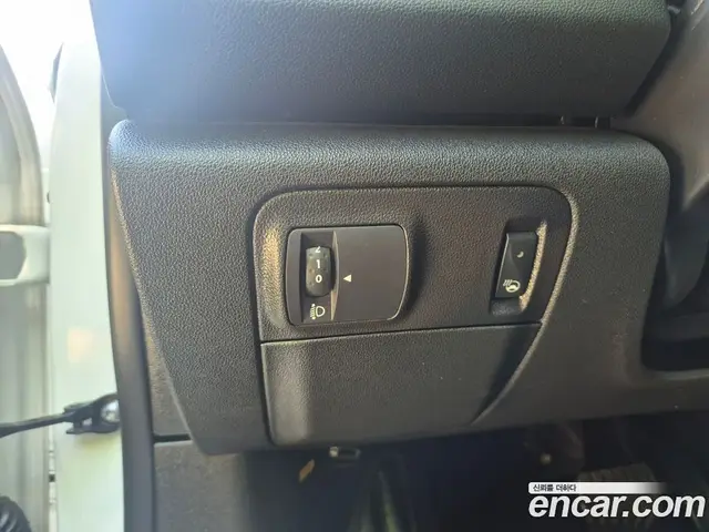 Renault (Samsung) SM6 2020 2.0 автомат (гидро), миниатюра 8 Renault (Samsung) SM6 2020 2.0 автомат (гидро), миниатюра 8
