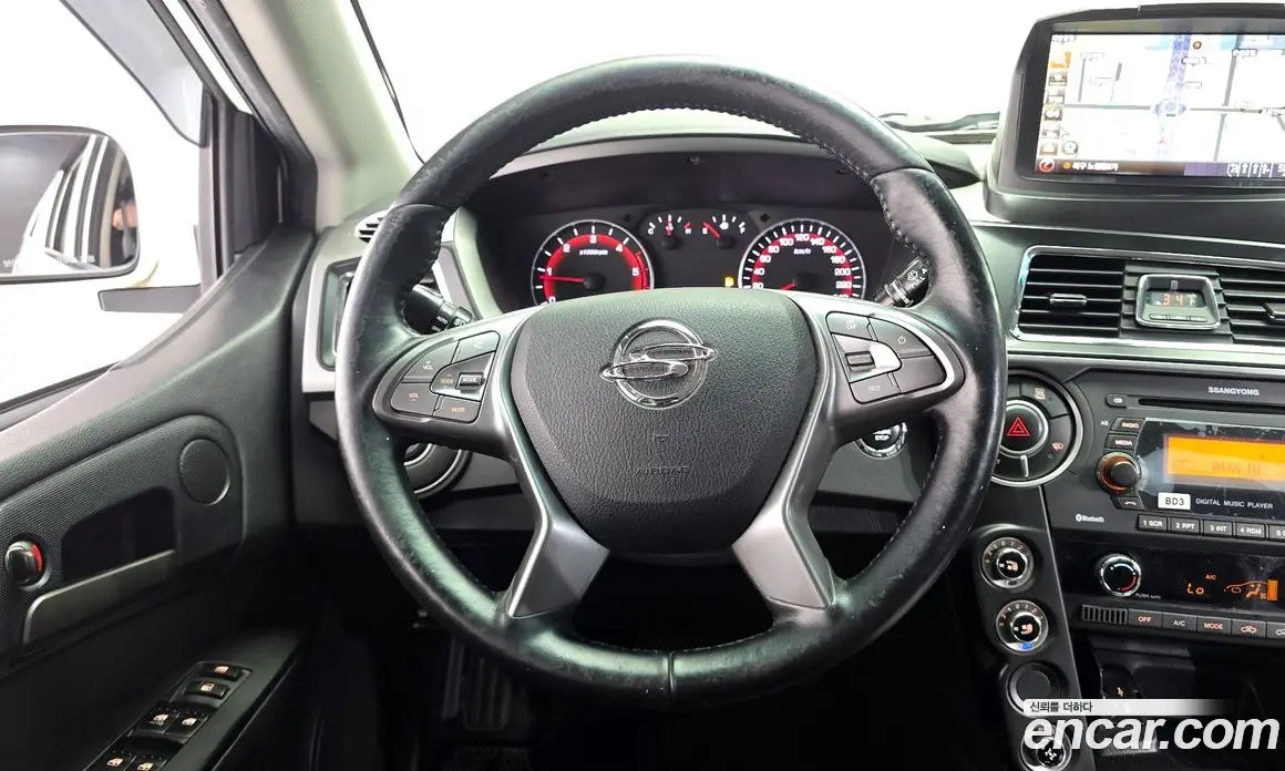 SsangYong Korando 2016 2.2 автомат (гидро), фото 12