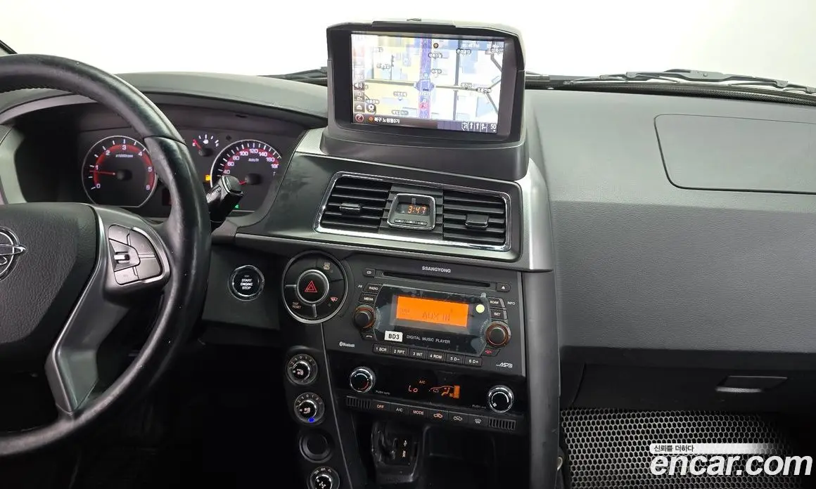 SsangYong Korando 2016 2.2 автомат (гидро), фото 13