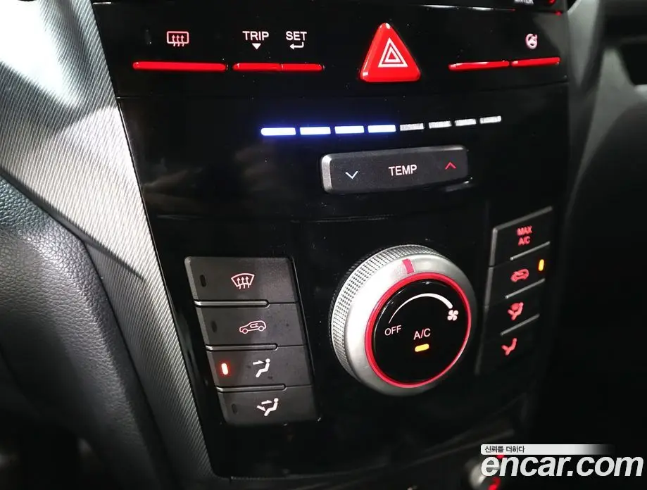 SsangYong TIBOLI 2017 1.6 автомат (гидро), фото 14