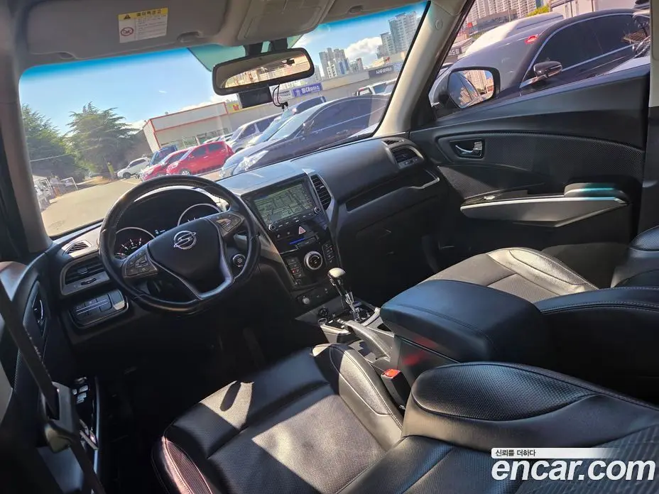 SsangYong TIBOLI 2017 1.6 автомат (гидро), фото 12