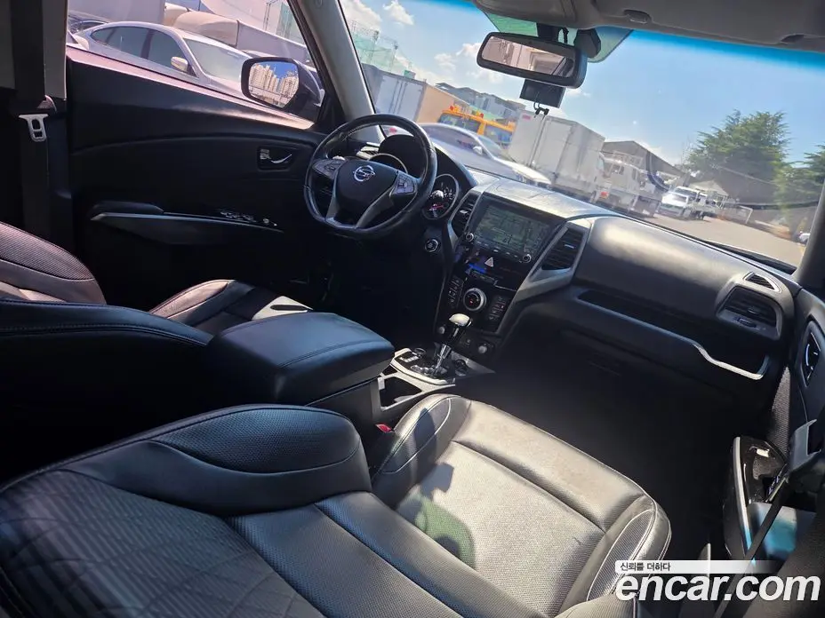 SsangYong TIBOLI 2017 1.6 автомат (гидро), фото 15