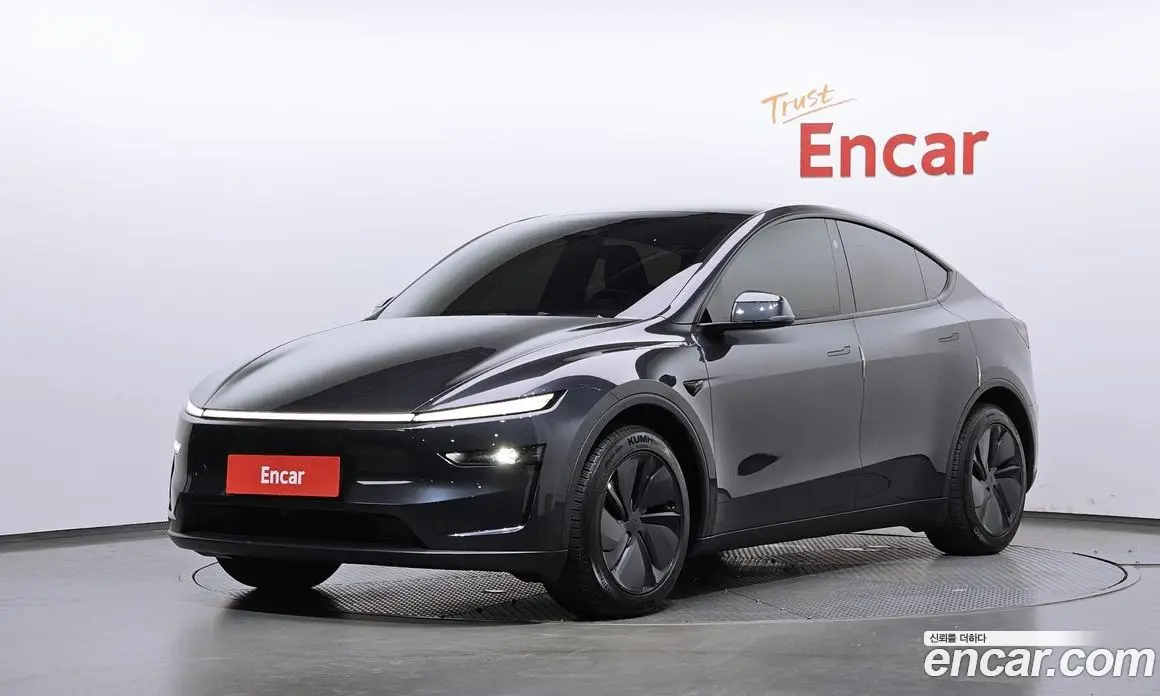 Tesla Model Y 2025 1.0 автомат (гидро), фото 1 Tesla Model Y 2025 1.0 автомат (гидро), фото 1