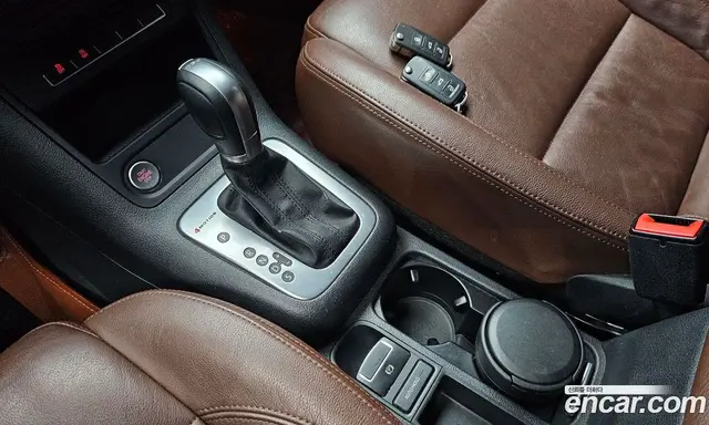 Volkswagen Tiguan 2015 2.0 автомат (гидро), миниатюра 9 Volkswagen Tiguan 2015 2.0 автомат (гидро), миниатюра 9