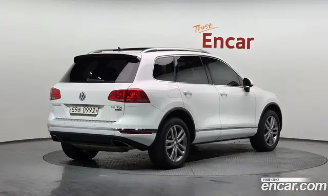 Volkswagen Touareg 2016 3.0 автомат (гидро), миниатюра 2