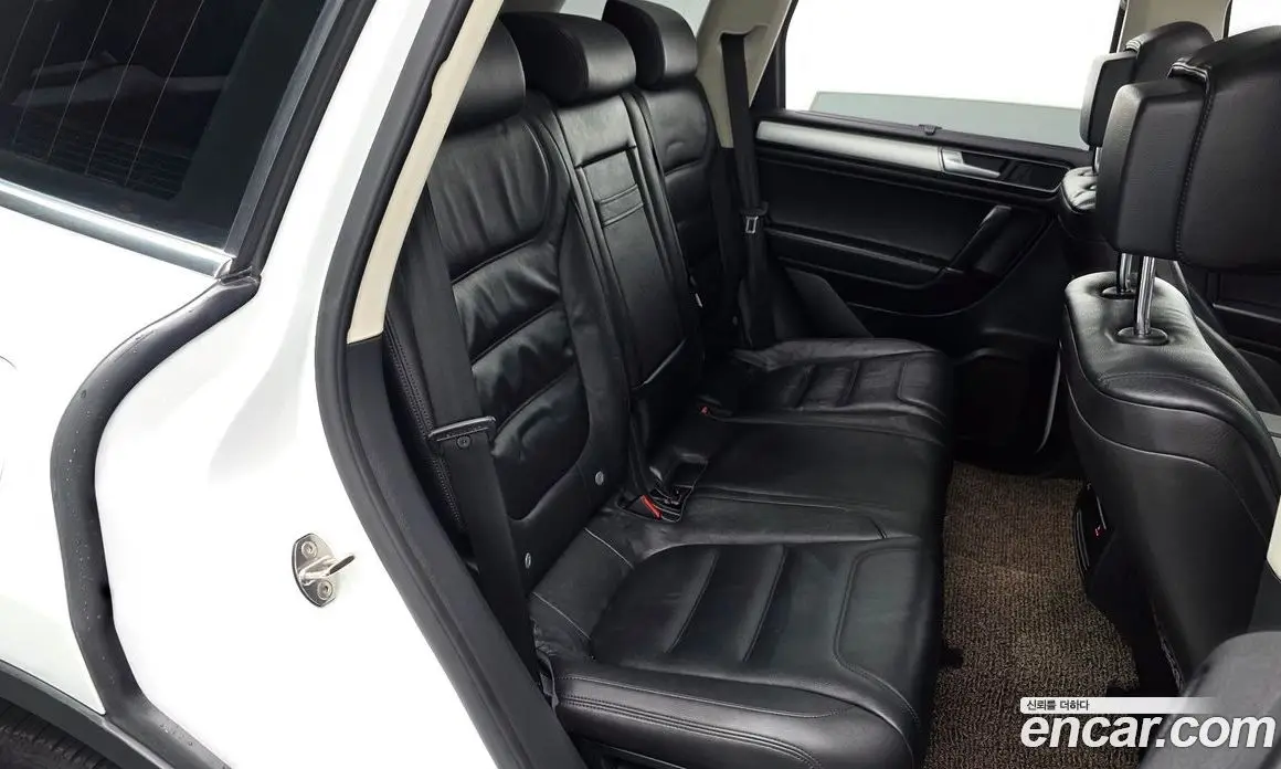 Volkswagen Touareg 2016 3.0 автомат (гидро), фото 12