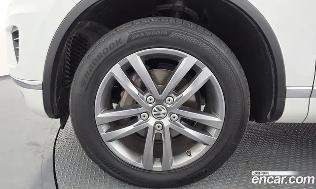 Volkswagen Touareg 2016 3.0 автомат (гидро), миниатюра 5